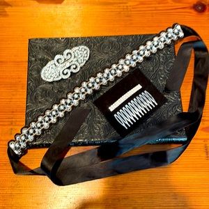 Lot of Headband,Comb & Barrette